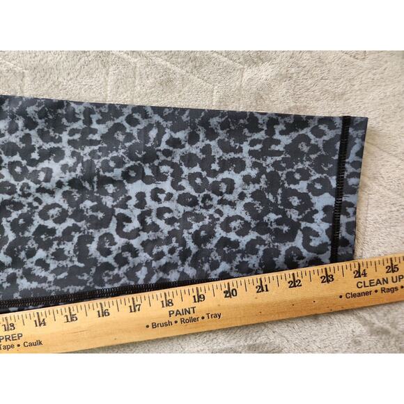 ZYIA Active Legging Blue Black Cheetah Print Ruched Backside Sz 20 Butt Lifting - Picture 8 of 11